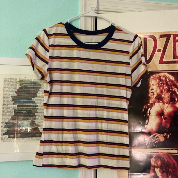 Cute Striped T-Shirt - Picture 1 of 2